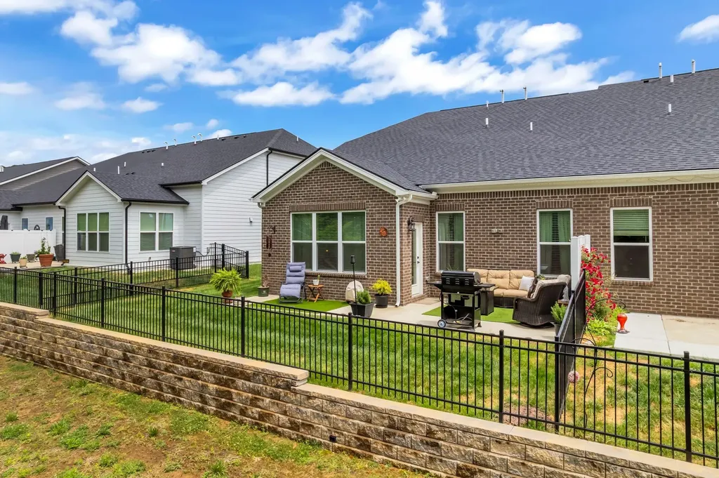 1453 Autumn Leaf Lane Mount Juliet TN 37122