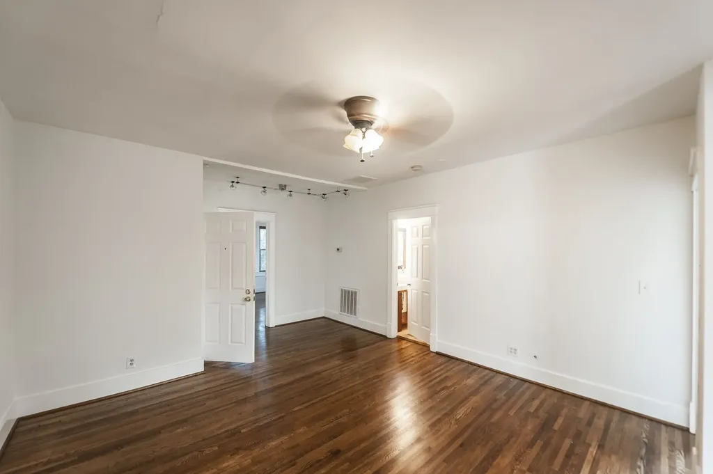 1016 17th Ave, S Nashville TN 37212