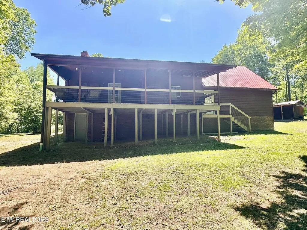 320 Reed Place Monterey TN 38574