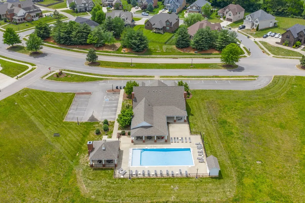 1141 Old Duke Drive Clarksville TN 37043