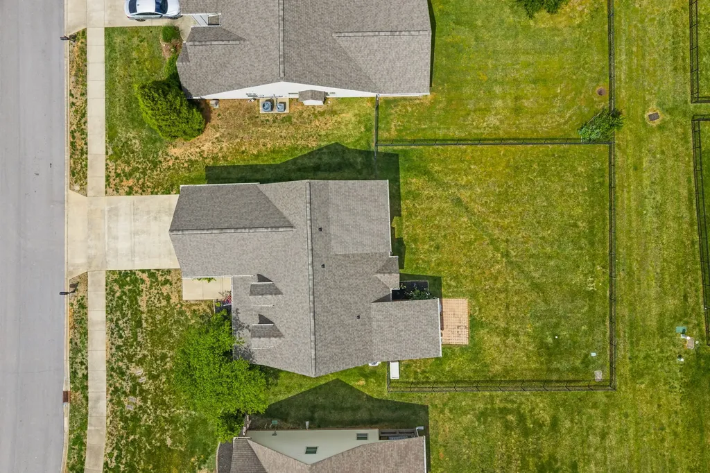 1141 Old Duke Drive Clarksville TN 37043