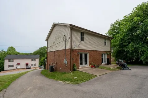 3316 Niagara Drive Nashville TN 37214