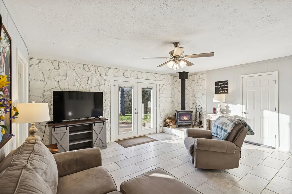 2370 Patton Hollow Road Watertown TN 37184