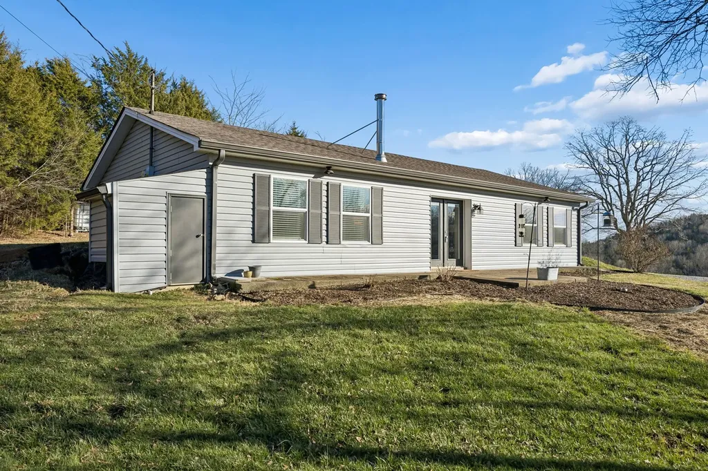 2370 Patton Hollow Road Watertown TN 37184