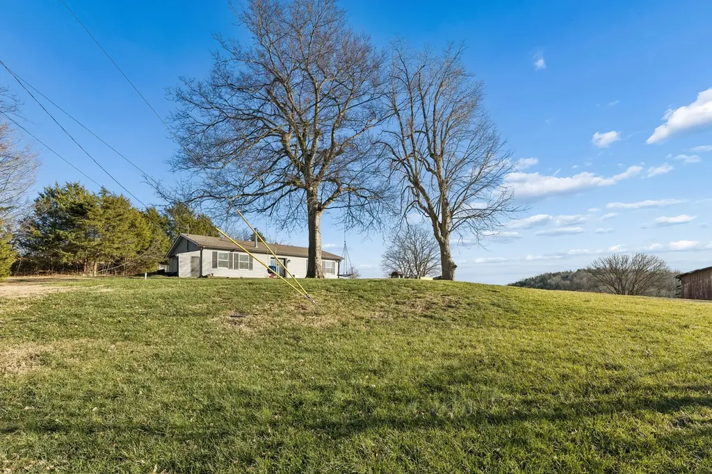 2370 Patton Hollow Road Watertown TN 37184
