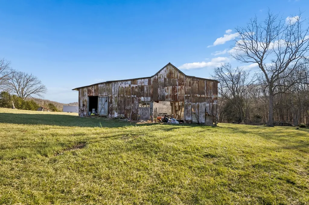 2370 Patton Hollow Road Watertown TN 37184