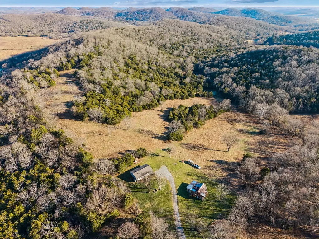 2370 Patton Hollow Road Watertown TN 37184