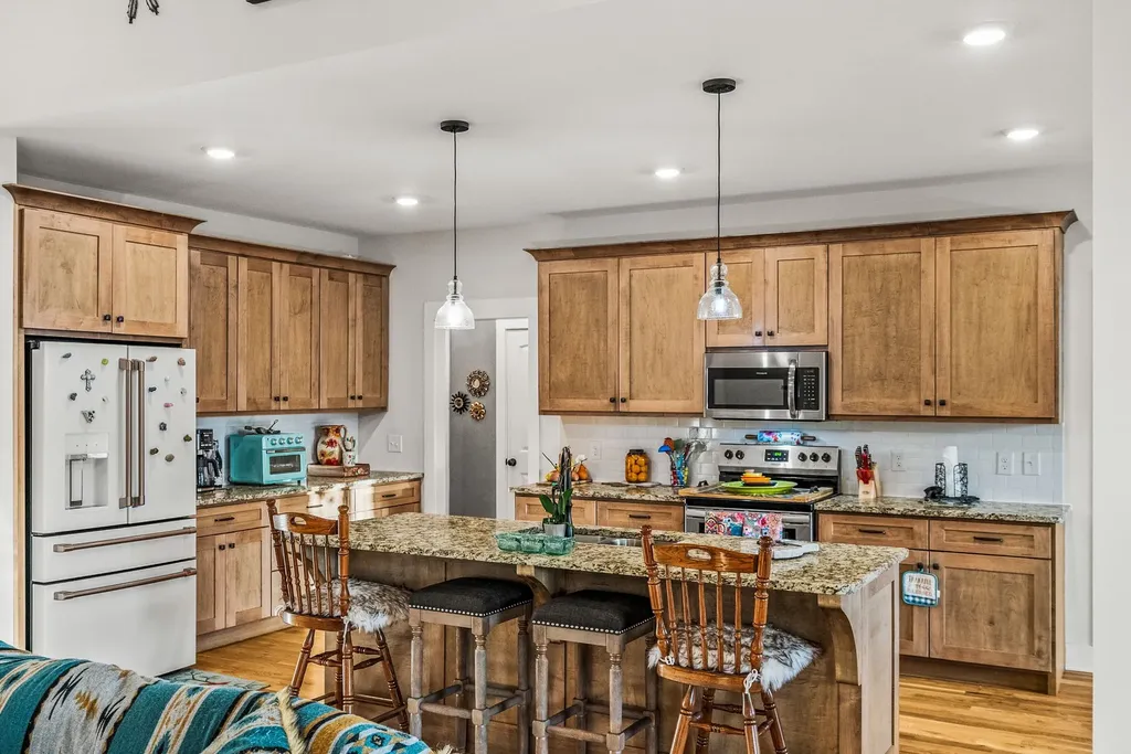 3378 New Hall Road Greenbrier TN 37073