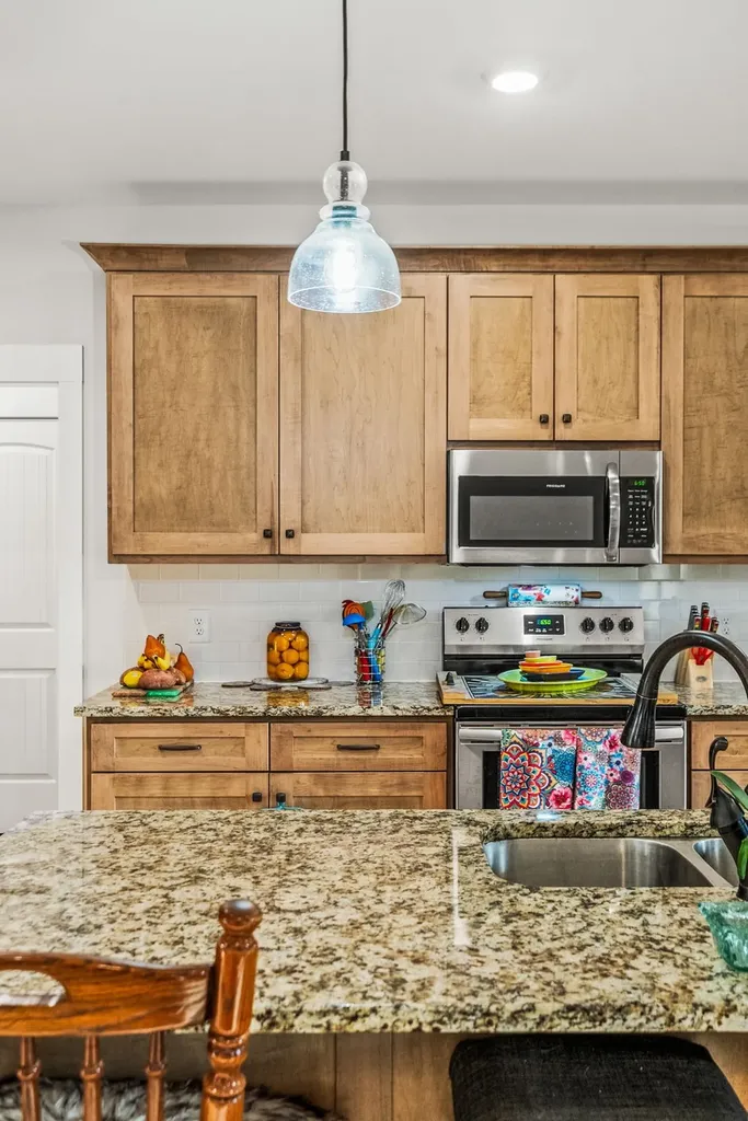 3378 New Hall Road Greenbrier TN 37073