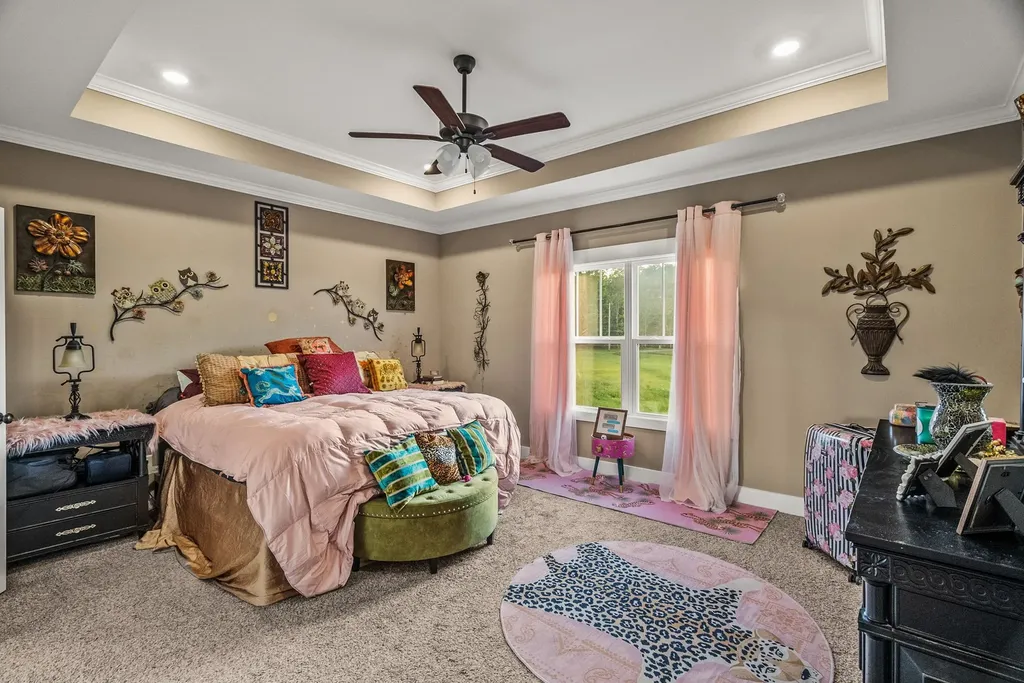 3378 New Hall Road Greenbrier TN 37073