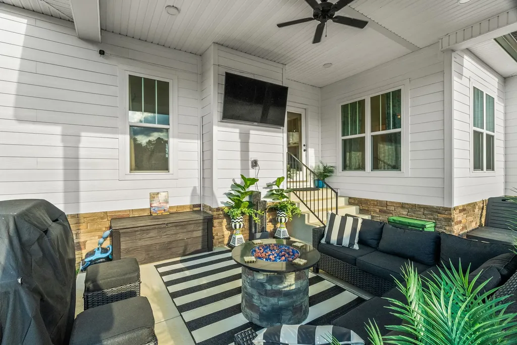 3378 New Hall Road Greenbrier TN 37073