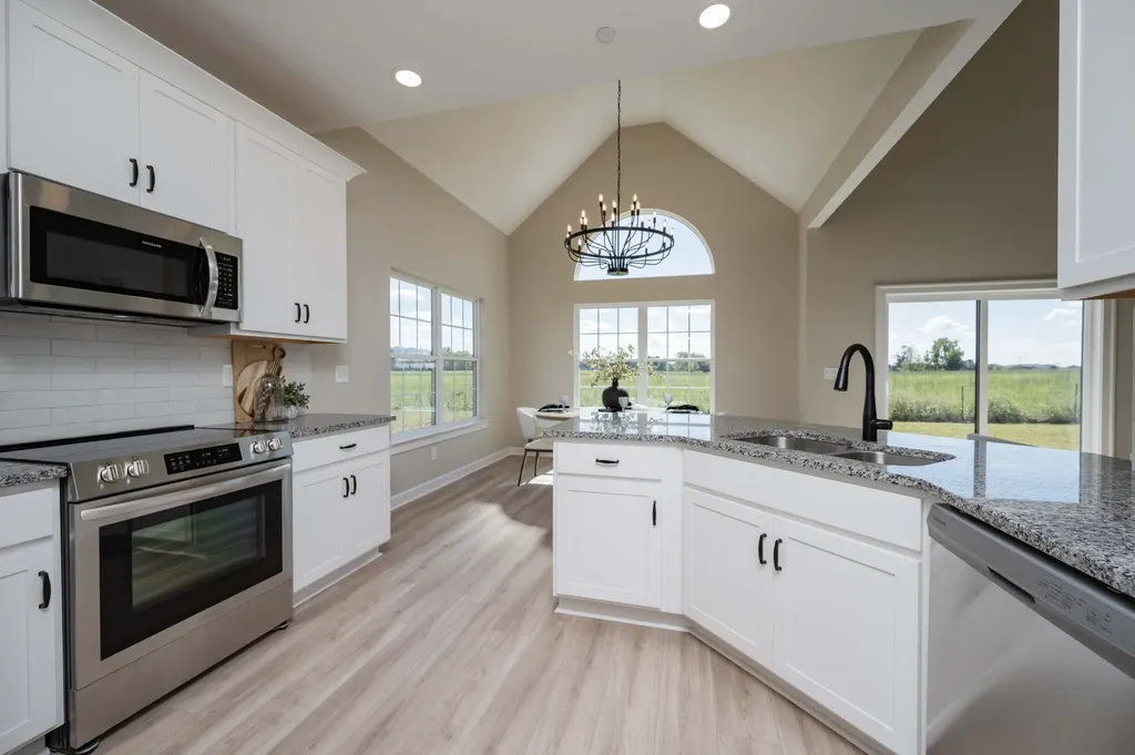 3407 Stonehorn Drive Bell Buckle TN 37020