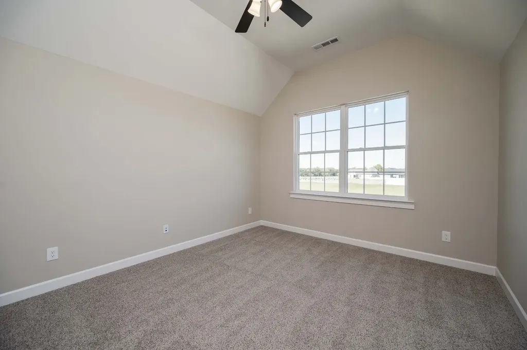 3407 Stonehorn Drive Bell Buckle TN 37020