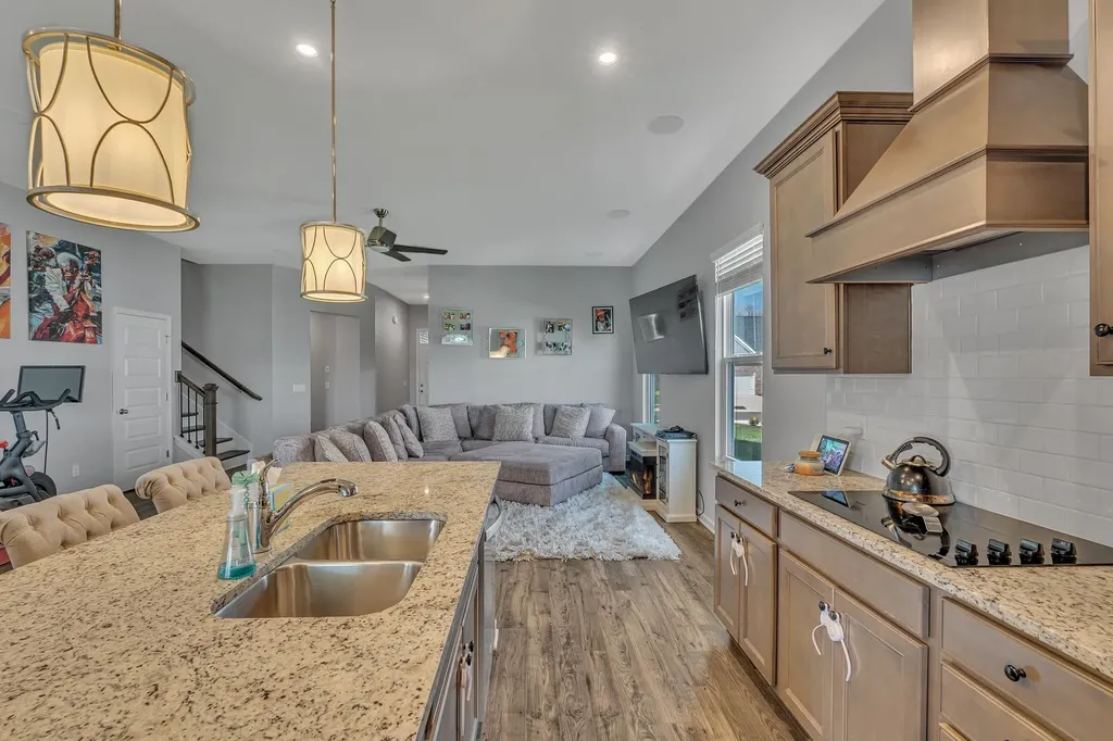 1406 Autumn Leaf Lane Mount Juliet TN 37122