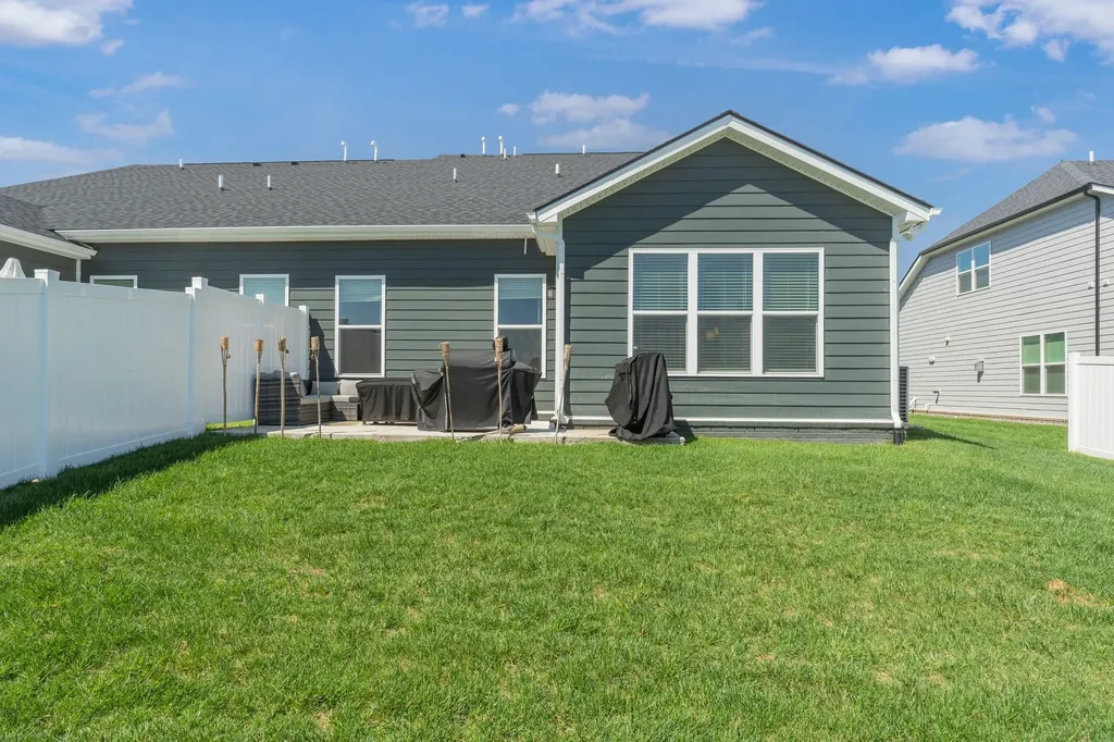 1406 Autumn Leaf Lane Mount Juliet TN 37122