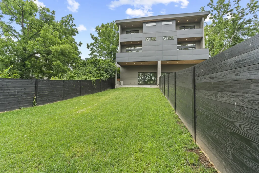 3205B Acklen Avenue Nashville TN 37212