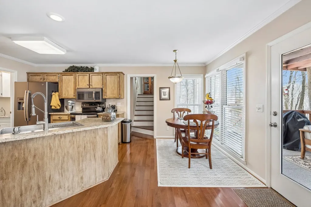 1128 Stillhouse Road White House TN 37188