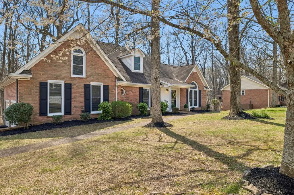 1128 Stillhouse Road White House TN 37188