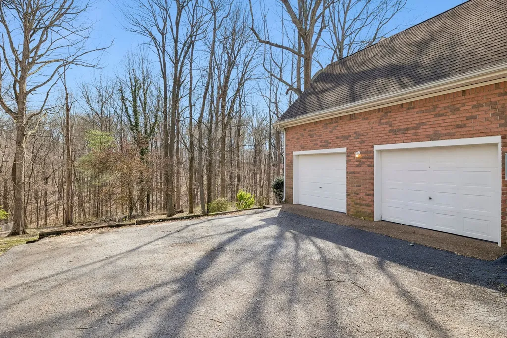 1128 Stillhouse Road White House TN 37188