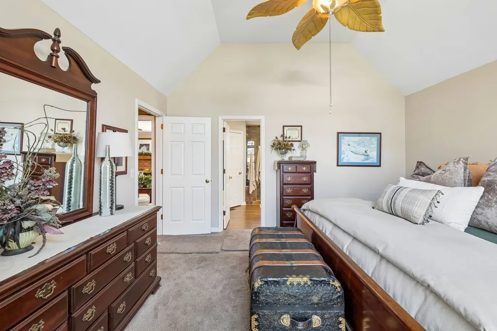 1128 Stillhouse Road White House TN 37188