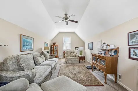 1128 Stillhouse Road White House TN 37188