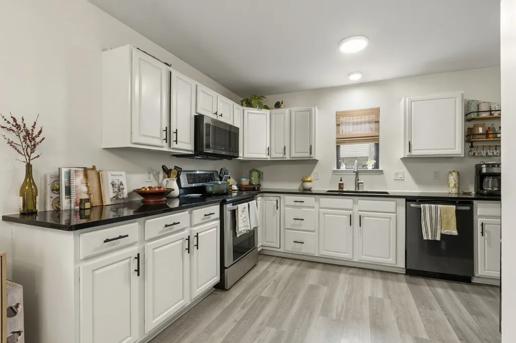 1400 Walsh Street Nashville TN 37208