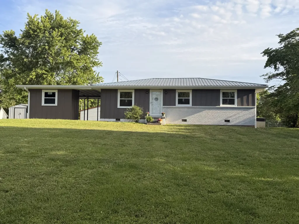 122 Mcintosh Avenue Cumberland City TN 37050