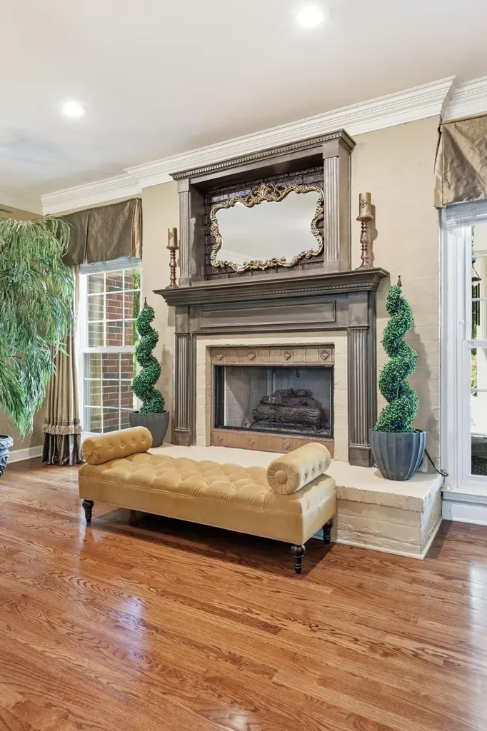 1916 S Mount Juliet Road Mount Juliet TN 37122