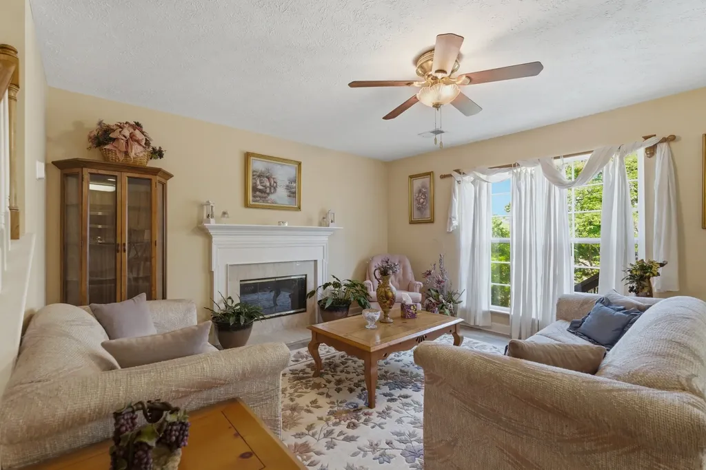 2733 Welshcrest Drive Antioch TN 37013