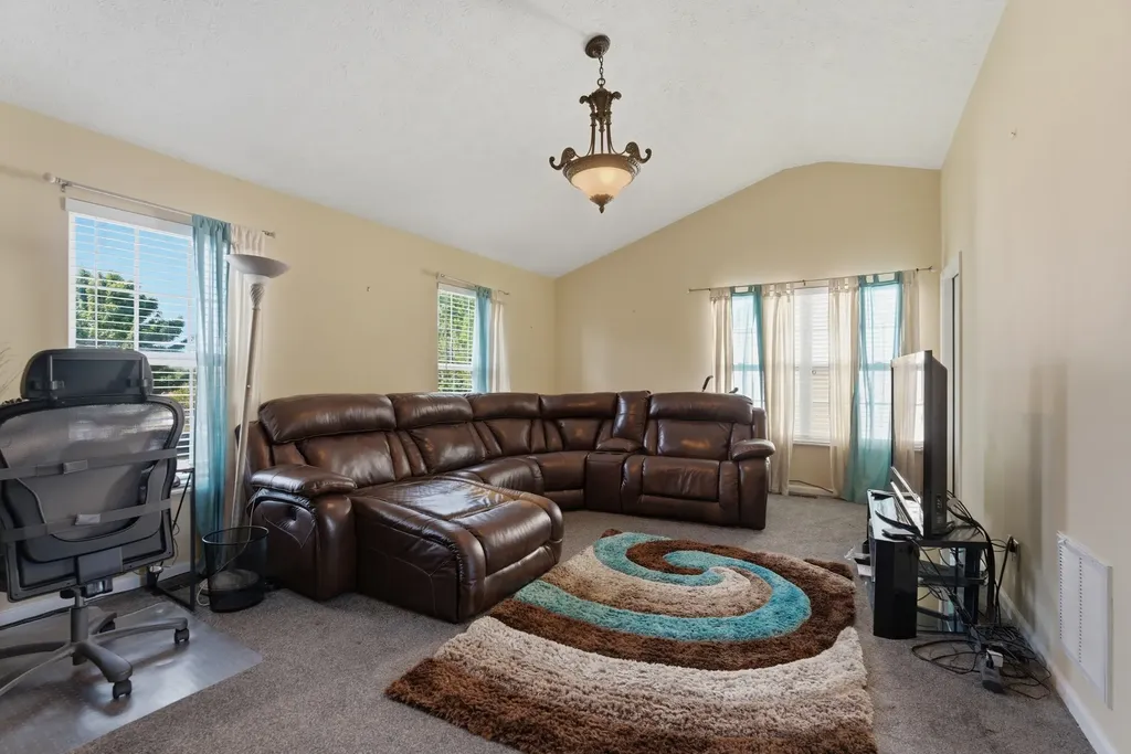 2733 Welshcrest Drive Antioch TN 37013