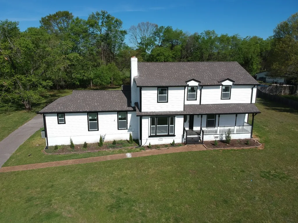 1710 Hickory Trace Drive Gallatin TN 37066
