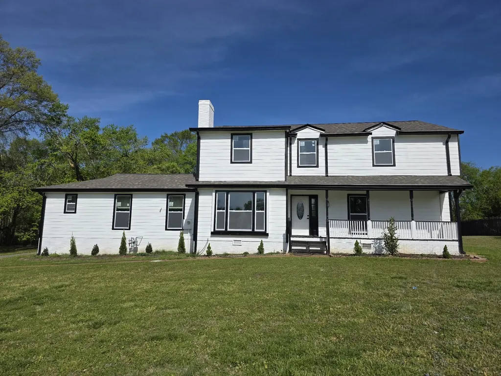 1710 Hickory Trace Drive Gallatin TN 37066
