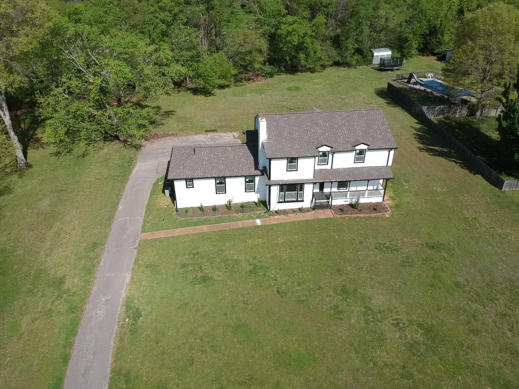 1710 Hickory Trace Drive Gallatin TN 37066