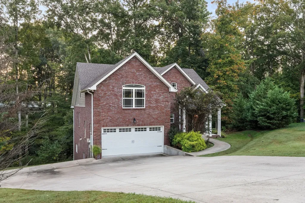 3047 Gracie Ann Drive Greenbrier TN 37073