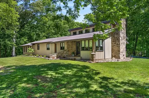 143 Griffintown Road Sparta TN 38583