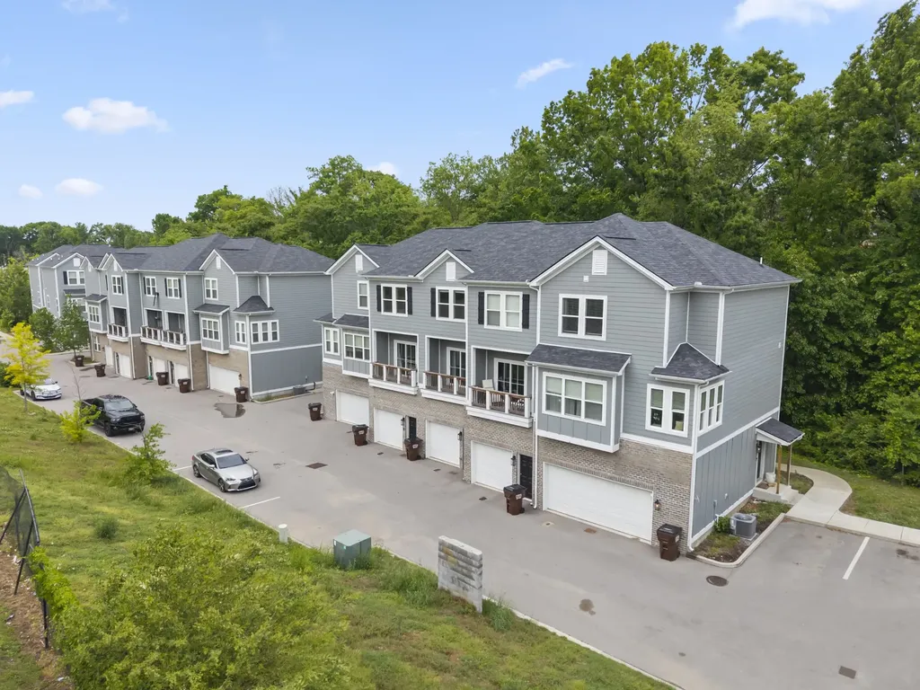 450 Glastonbury Road Nashville TN 37217