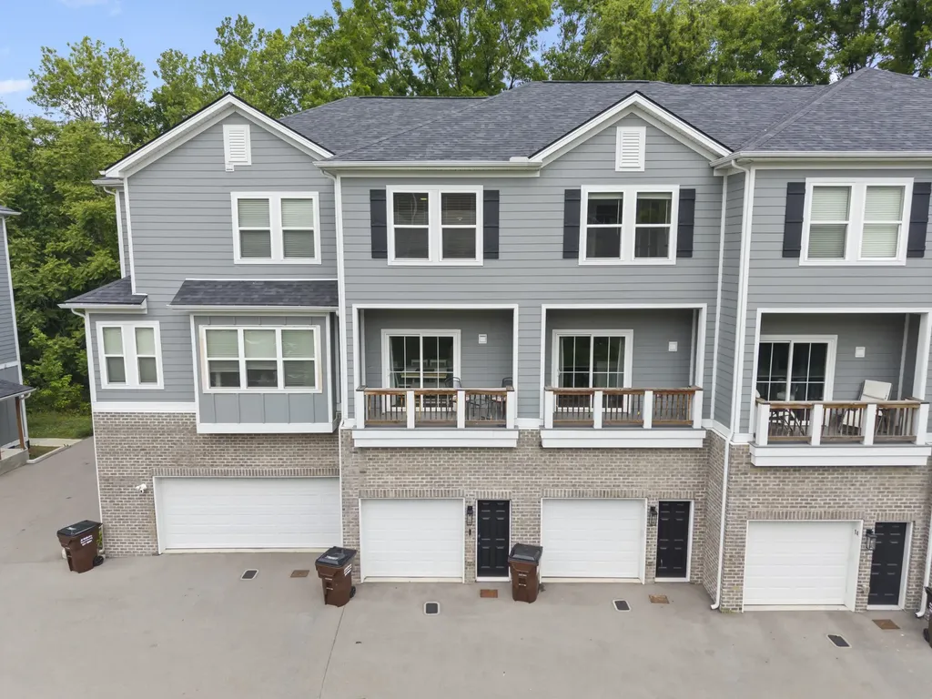 450 Glastonbury Road Nashville TN 37217