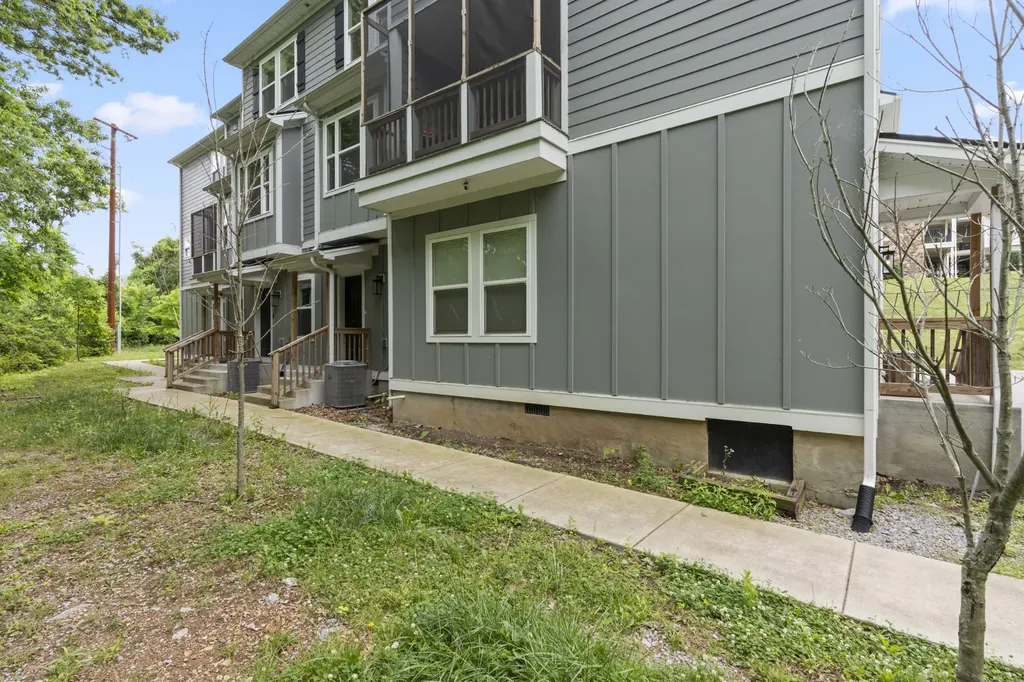 450 Glastonbury Road Nashville TN 37217