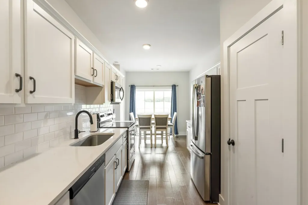 450 Glastonbury Road Nashville TN 37217