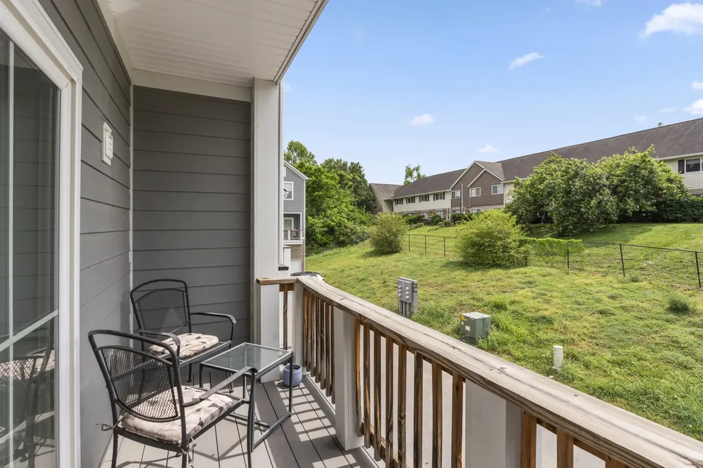 450 Glastonbury Road Nashville TN 37217