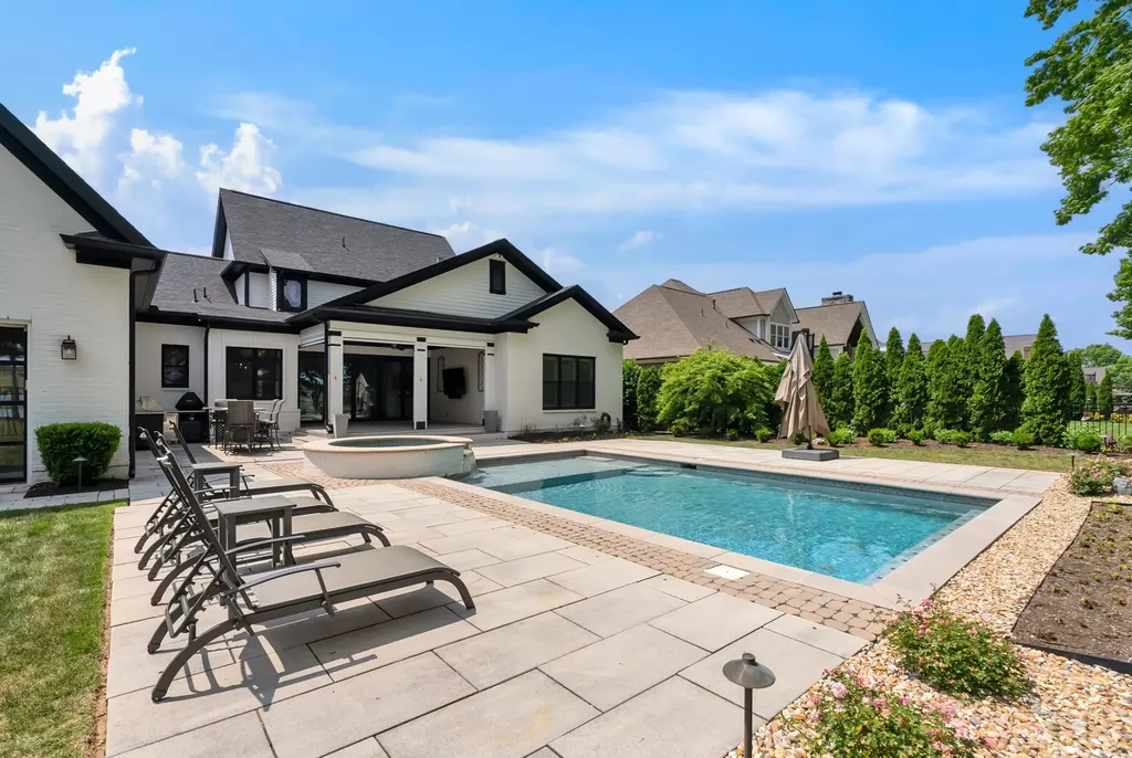 1483 Boardwalk Place Gallatin TN 37066