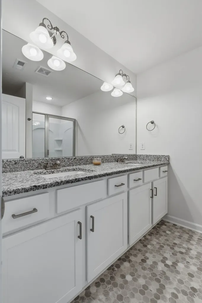 128 Quarry Ridge Road Clarksville TN 37043