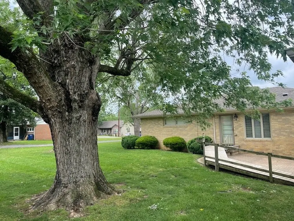 206 Fairlane Drive Shelbyville TN 37160