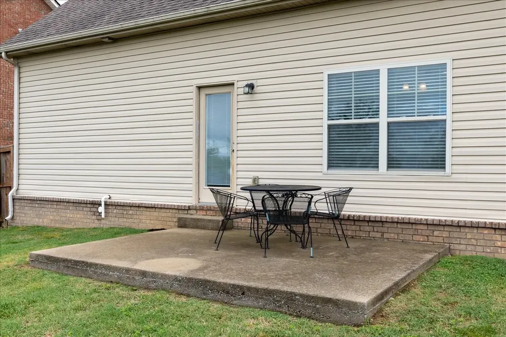 400 Stratford Park Boulevard Gallatin TN 37066
