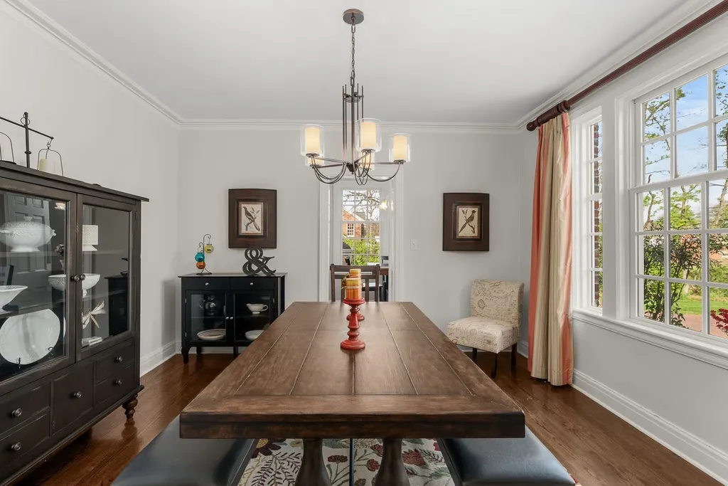 3611 Woodmont Boulevard Nashville TN 37215