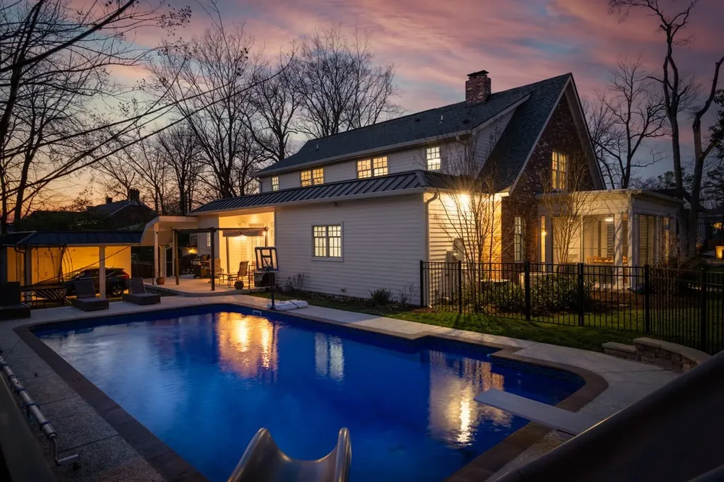 3611 Woodmont Boulevard Nashville TN 37215
