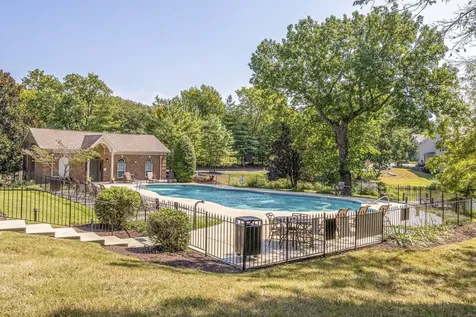 153 Harbor Village Drive Madison TN 37115