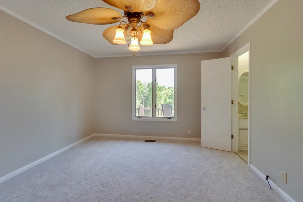 692 Tanglewood Drive Woodbury TN 37190