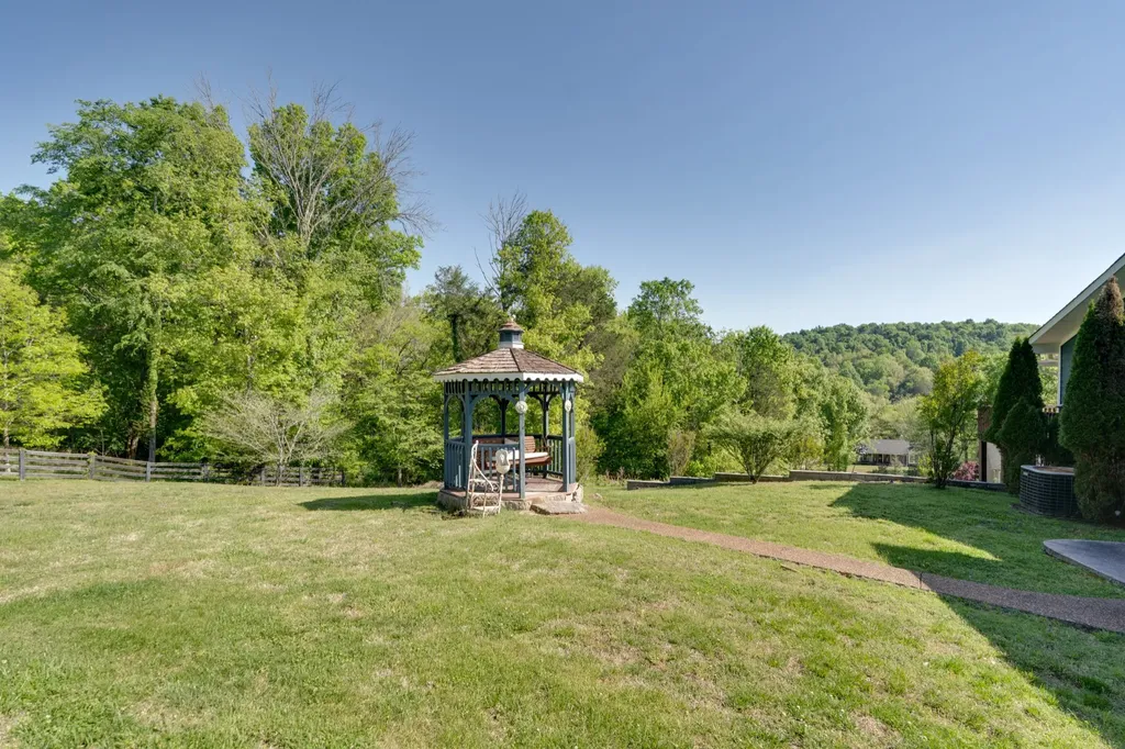 692 Tanglewood Drive Woodbury TN 37190