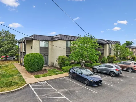 6680 Charlotte Pike Nashville TN 37209
